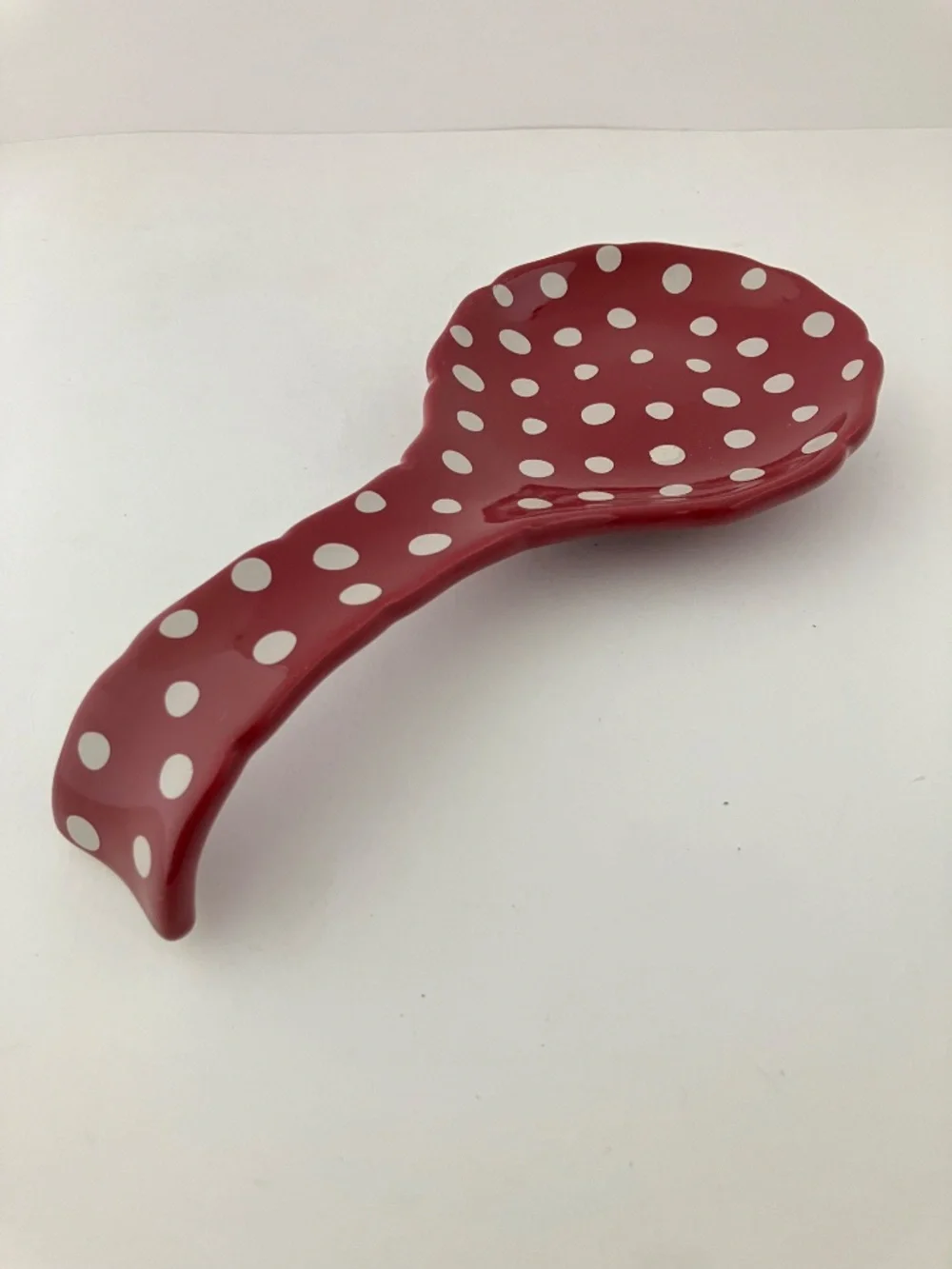 The Pioneer Woman Retro Dot Ceramic Spoon Rest with Scalloped Edge Stoneware NEW